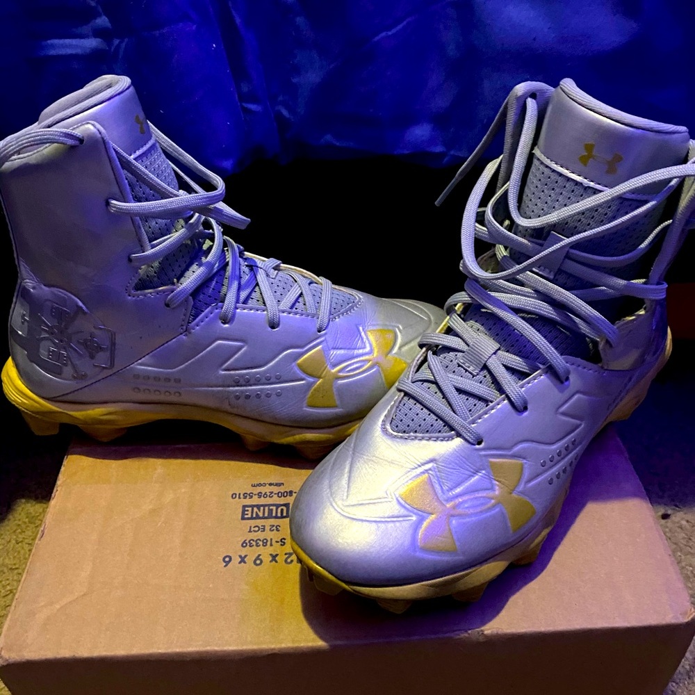 Boy Under Armour Football Cleats